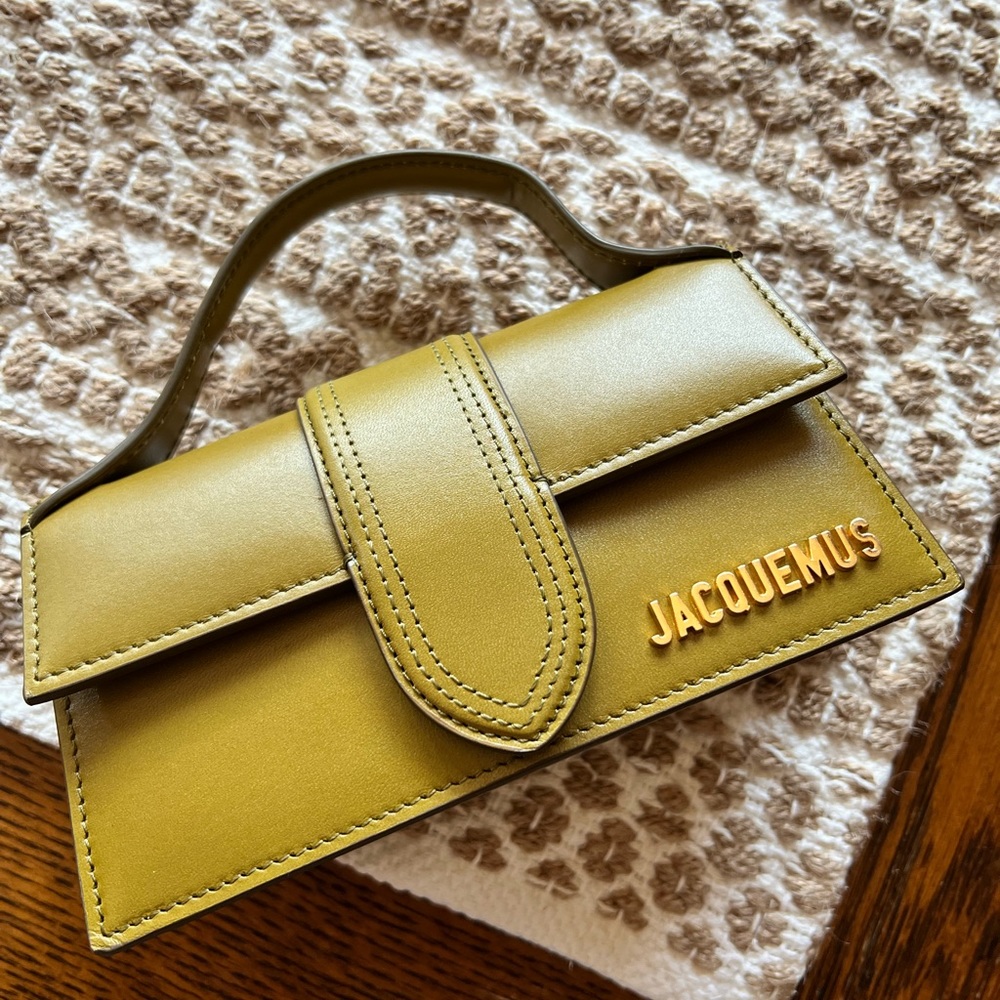 Jacquemus le bambino mini bag. Still in great condition. No strap.